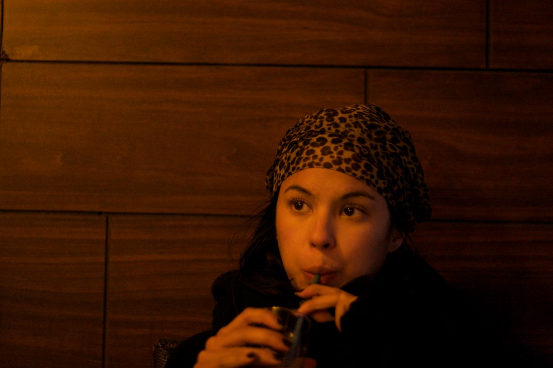 Sitting in a café watching Libanese music videosPhoto: Sophie Göst