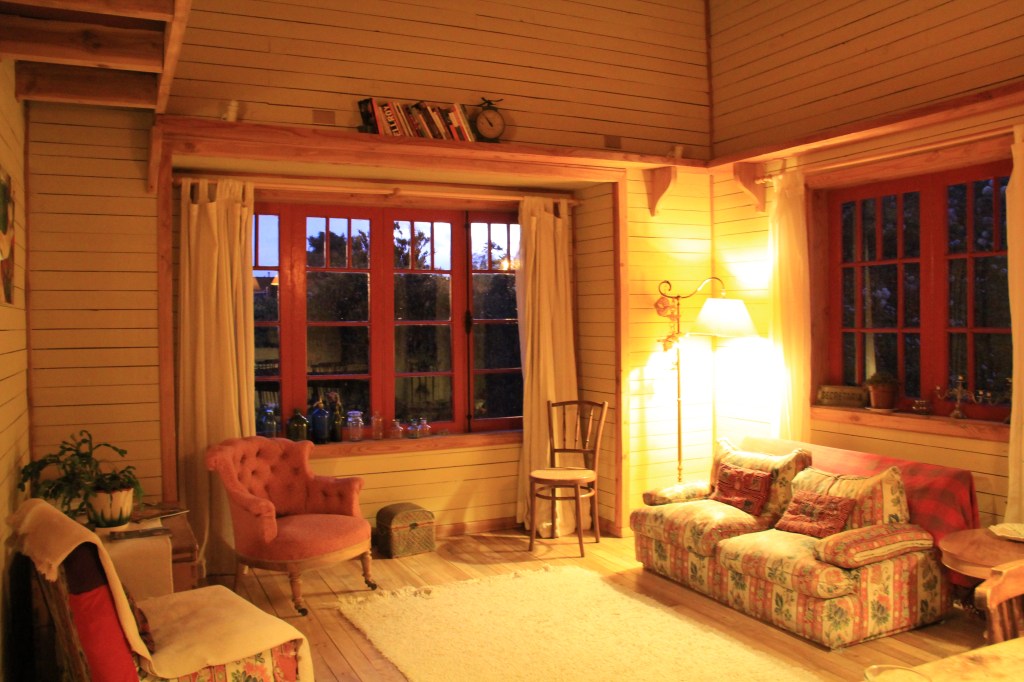 Patricia and Peter's gorgeous living room